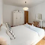 Arneiro Garden House - Country Retreat With Biopool Apartmán