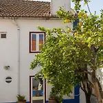 Arneiro Garden House - Country Retreat With Biopool Apartmán