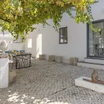 Arneiro Garden House - Country Retreat With Biopool *