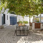 Arneiro Garden House - Country Retreat With Biopool * Alenquer