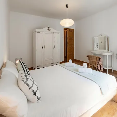 Arneiro Garden House - Country Retreat With Biopool Apartamento