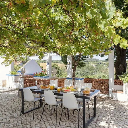 Apartment Arneiro Garden House - Country Retreat With Biopool Alenquer