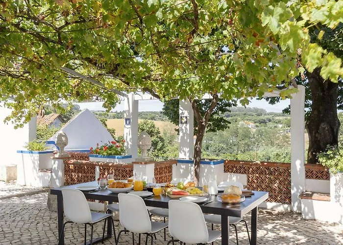 Apartmán Arneiro Garden House - Country Retreat With Biopool Alenquer